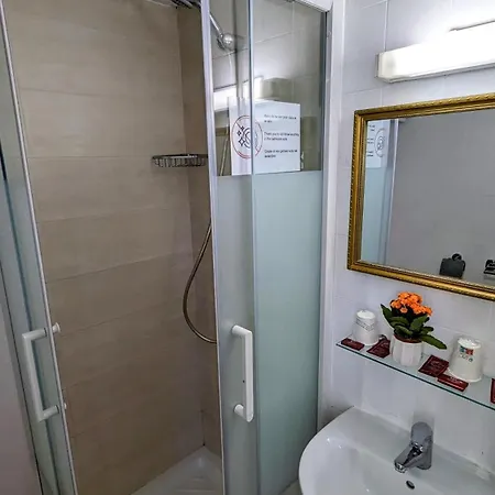 Richelieu Szálloda Menton