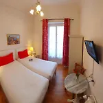 Richelieu Hotel