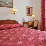 Richelieu Hotel