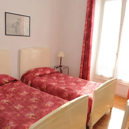 Richelieu 2* Mentona