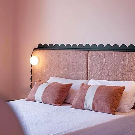 Richelieu Hotel 2*
