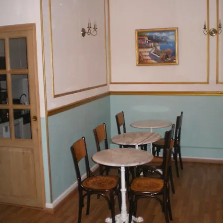 Richelieu Hotel